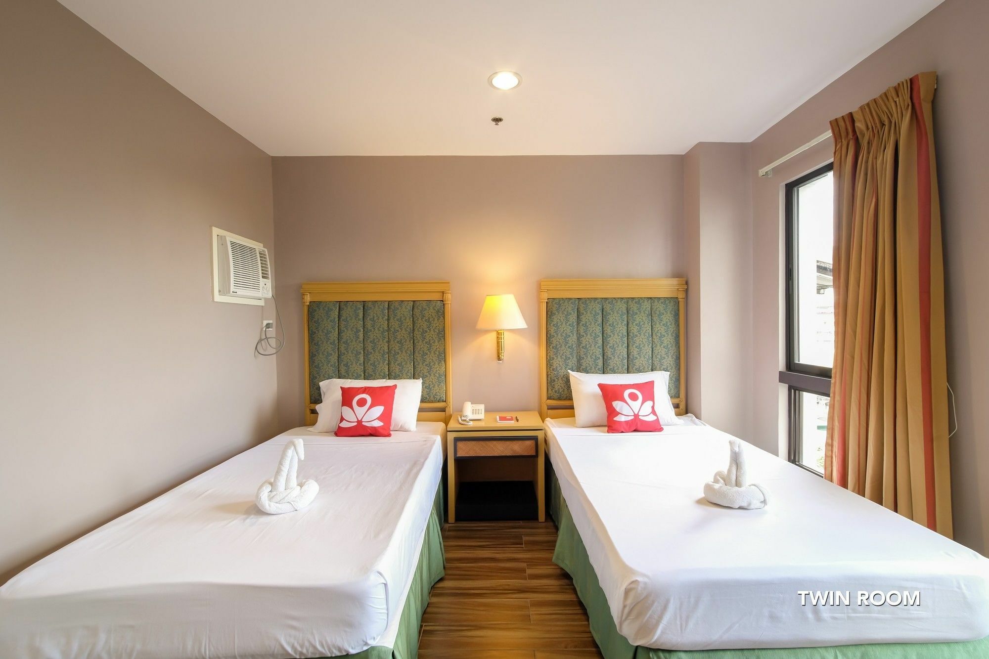 מנילה Zen Rooms Del Pilar Malate מראה חיצוני תמונה